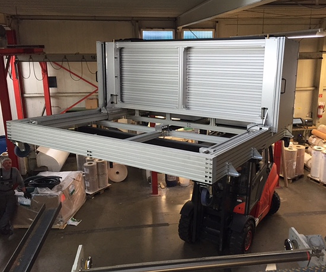 A GEW é a parceira perfeita de retrofit para aplicações de revestimentos de banda larga, offset de folha e folha, rotogravura, flexografia de rota média, estreita e CI, a jato de tinta digital e uma vasta gama de aplicações industriais e médicas.