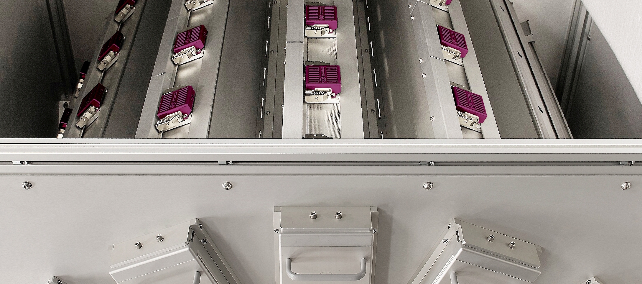 GEW-multi-point-UV-monitors-fitted-to-NUVA2-lampheads